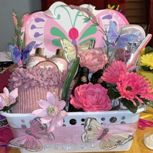 All Occasions Baskets/Boxes Made to order - Picture 12 of 12